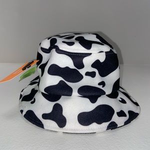 Black and white Cow print bucket hat